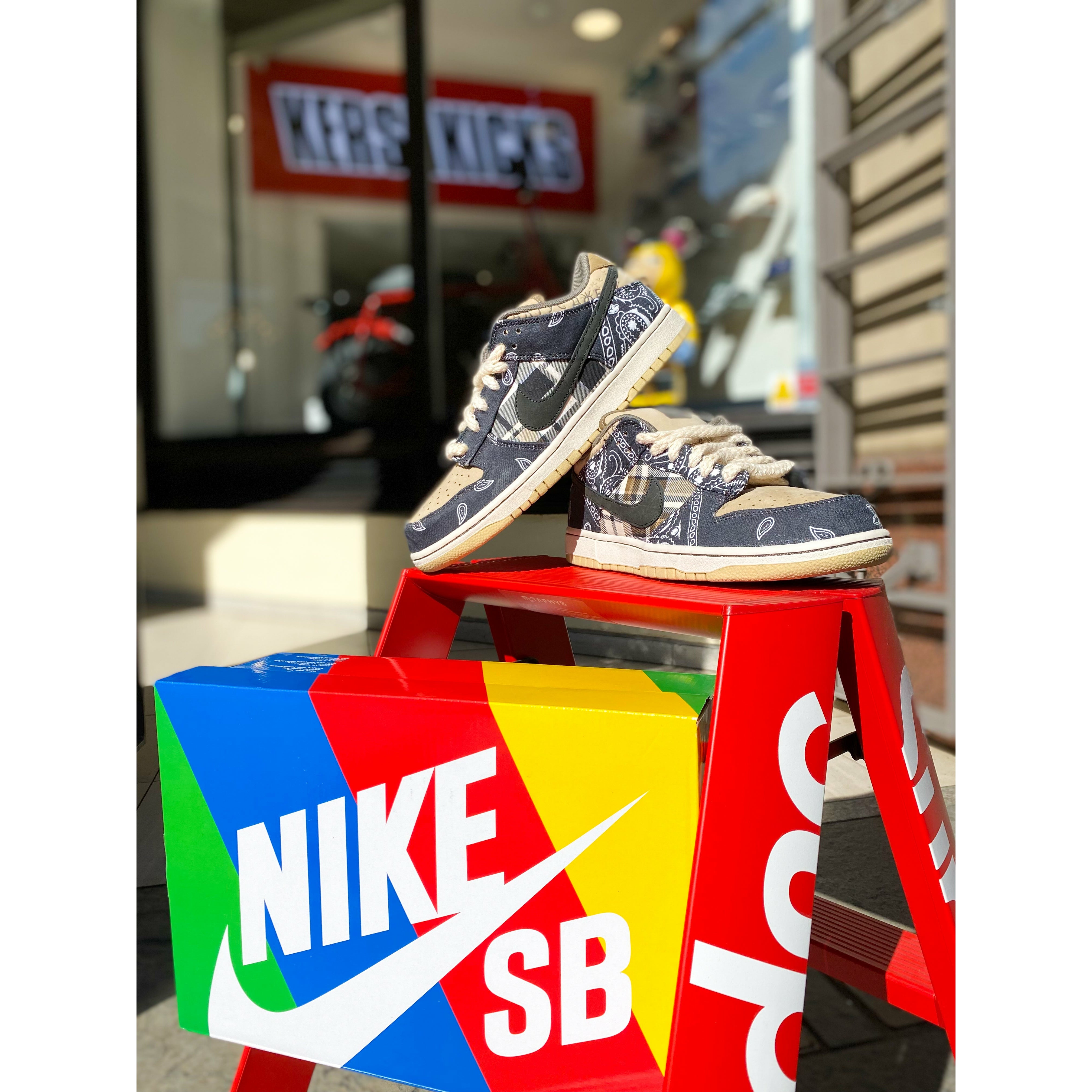 Nike SB Dunk Low Travis Scott | Nike | KershKicks