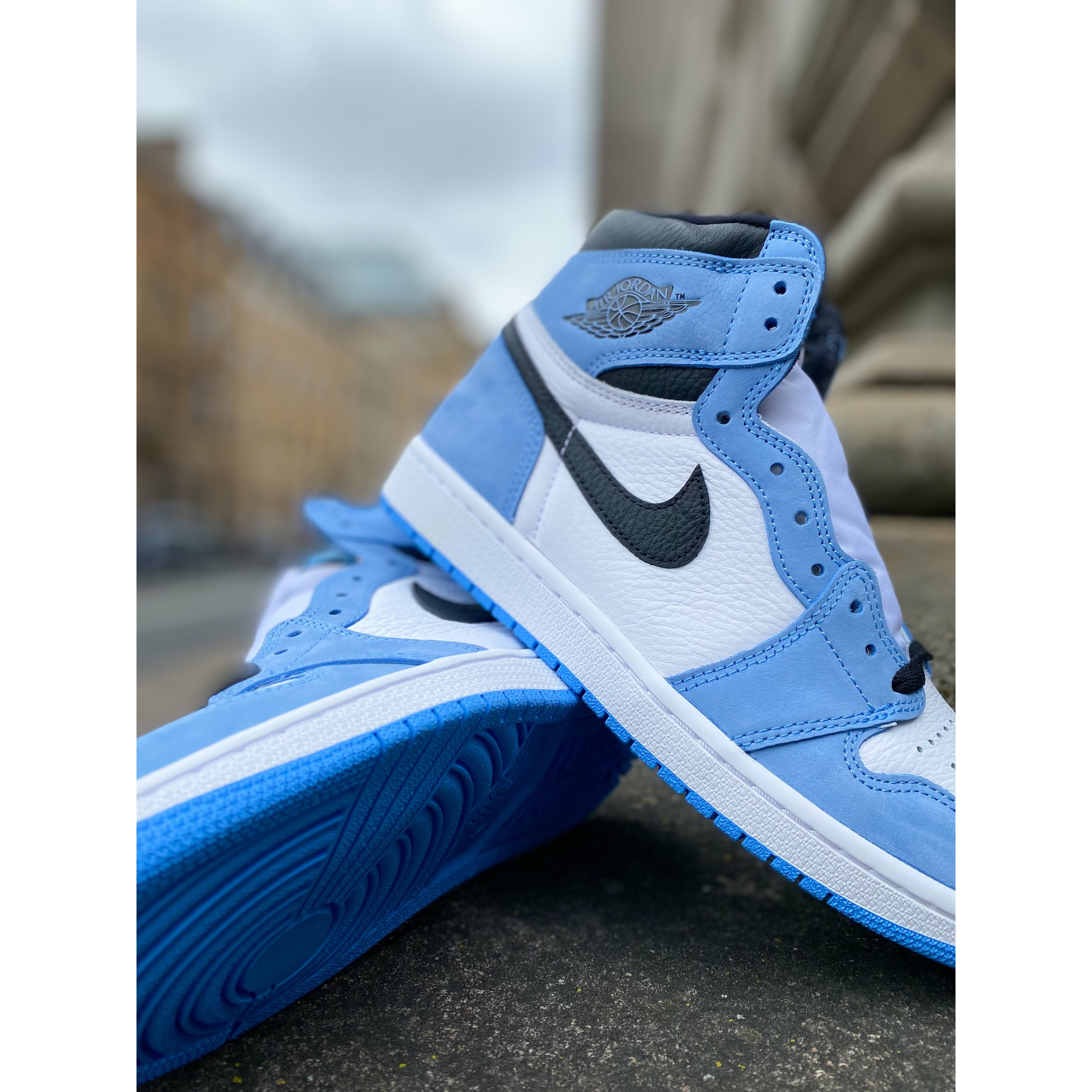 Jordan 1 Retro High University Blue